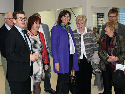 Bayerns statsminister Ilse Aigner besøker ept GmbH